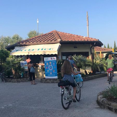 Zona Rosa 5 Chalet Mit Klimaanlage Und Wlan Viareggio Exterior photo